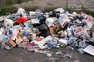 Trash left in West Palm Beach parketing lot